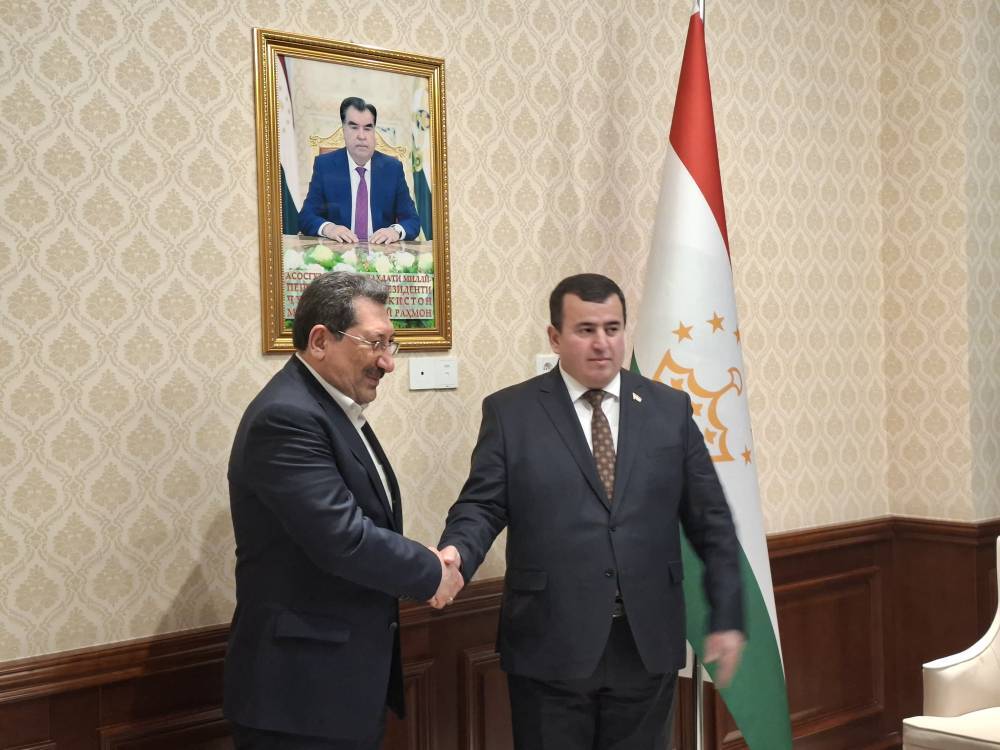 تأکید وزیر صمت بر تولید مشترک با تاجیکستان 