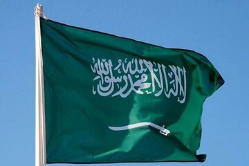  عربستان به دنبال دریافت ۸ میلیارد دلار وام جدید