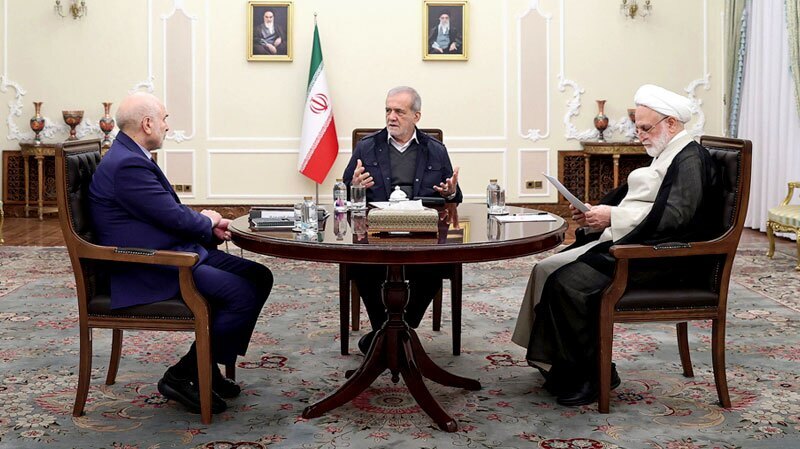  تعهد سران قوا برای حل مشکلات معیشتی و تأمین امنیت عمومی 