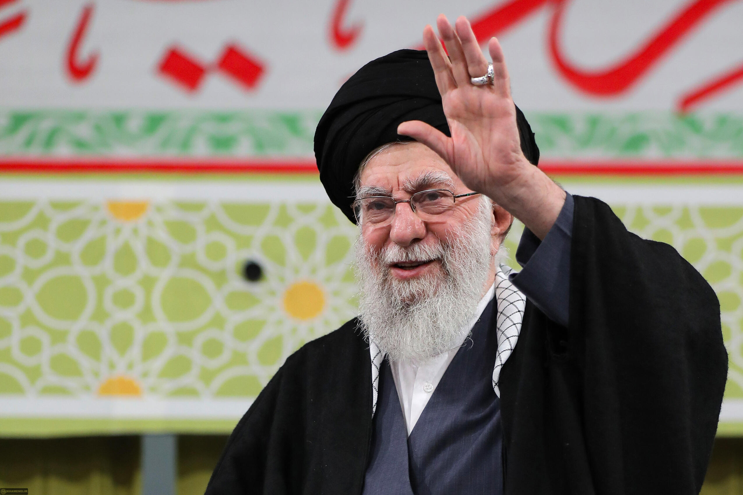 هشدار صریح امام خامنه‌ای به آمریکا: اگر جنگی راه بیاندازید، جنگ منطقه‌ای خواهد بود